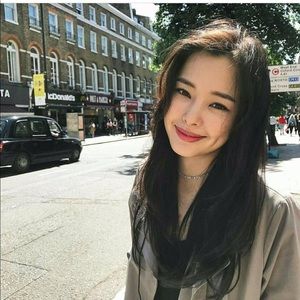 Meet your Posher, Eliza